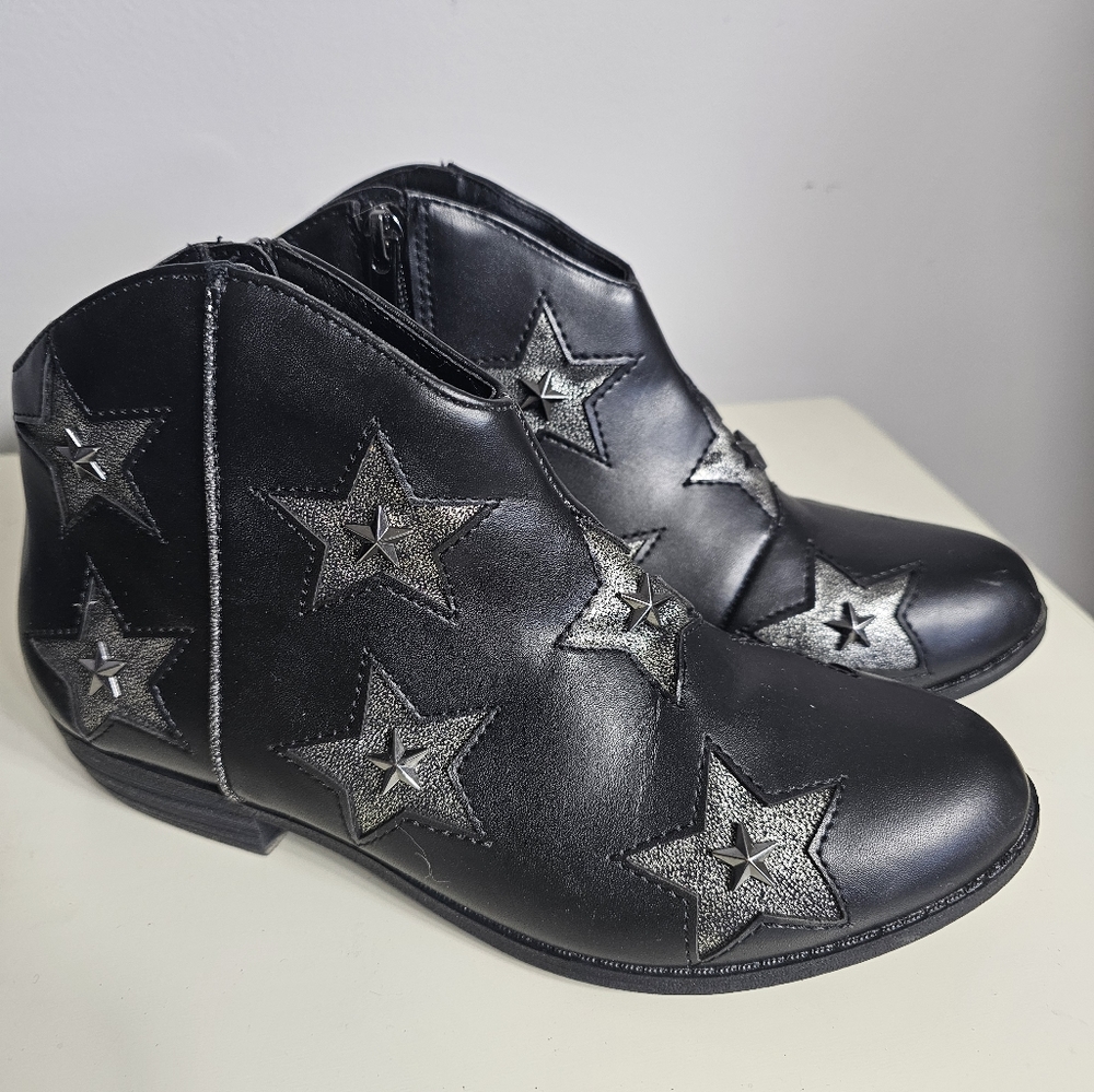 KIDPIK Girls Star Bootie